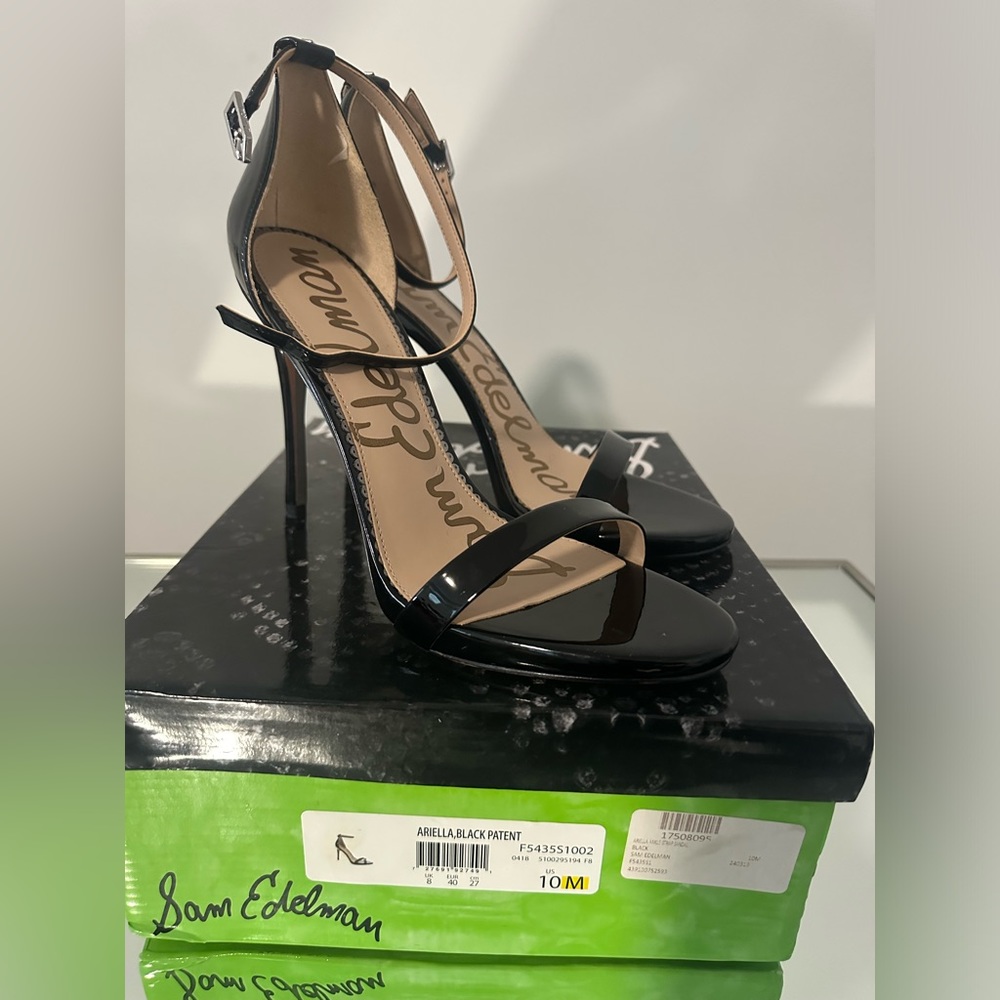 Bran new with tags on Sam Edelman size 10 black heels